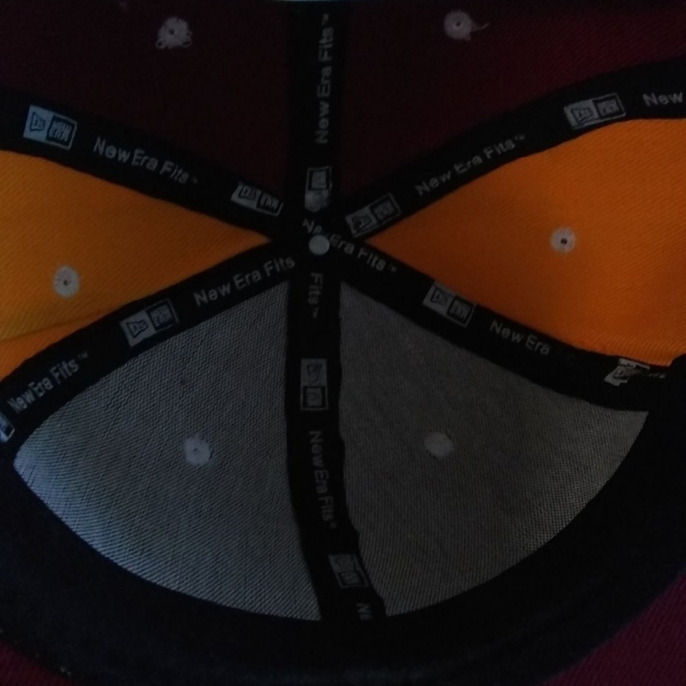 Snapback hat - Picture 3 of 3